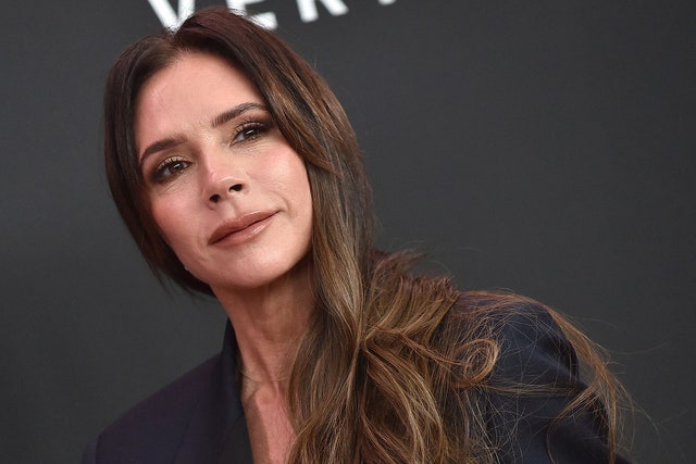 Victoria Beckham just cut her long hair back into a Posh Spice bob